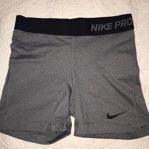 Nike Women’s 3 in. training Shorts